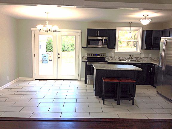 dining room/kitchen