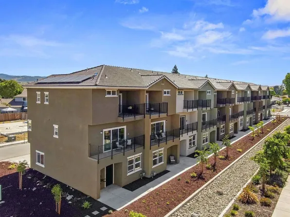 112 Bundeson Cir, Hollister, CA 95023