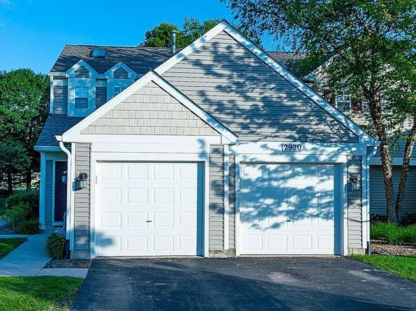 2920 Bartlett Ct, Naperville, IL 60564