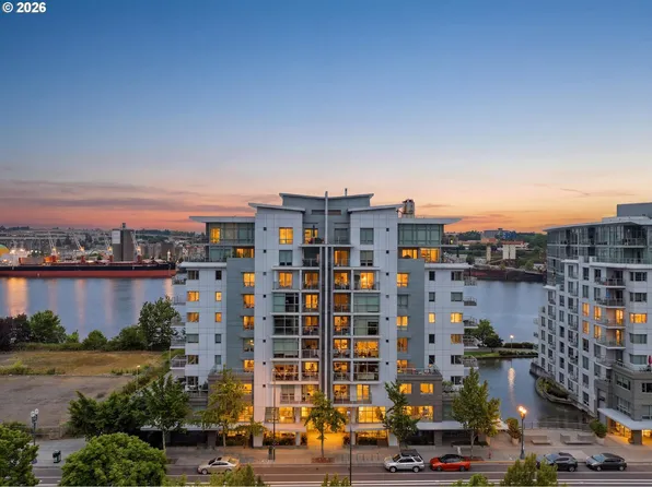 1310 NW Naito Pkwy Unit 307A, Portland, OR 97209