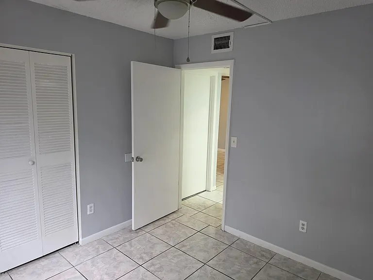 20805 NE 8th Ct #103 — Photo 26