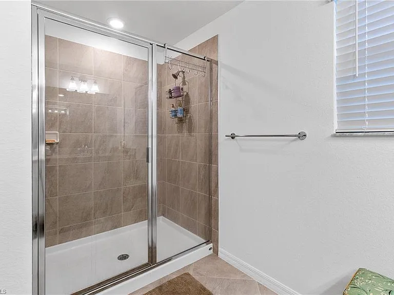 2516 Kona Way — Photo 16