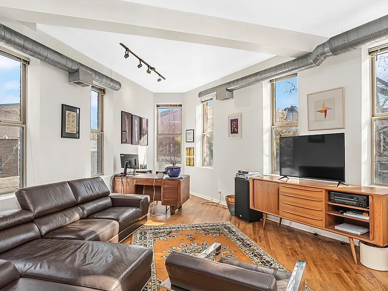 1418 W Cortez St #3 — Photo 5