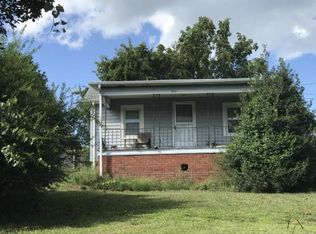521 Peach Orchard Dr, Kingsport, TN 37665
