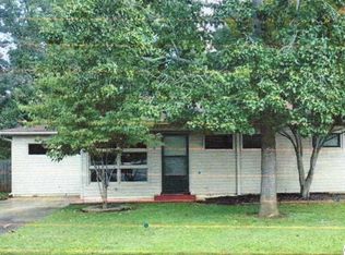 2010 Nelson St SE, Decatur, AL 35601