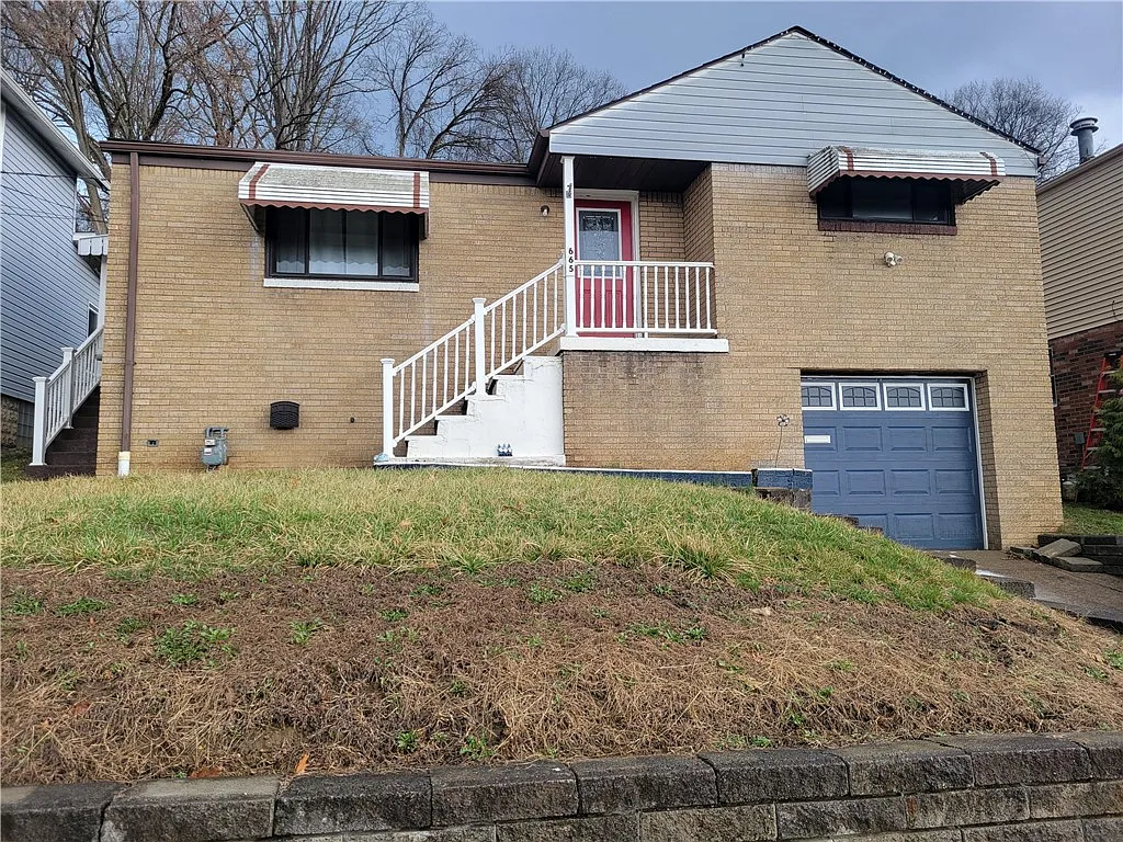 665 Patterson Ave photo 1