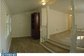 3rd image of 646 Forest Ave