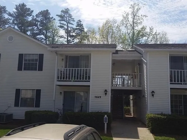 Hornaday Rd — Photo 15