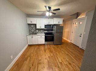 270 W 17th St #14, Dubuque, IA 52001