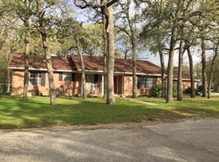 214 Richard Rd, La Grange, TX 78945