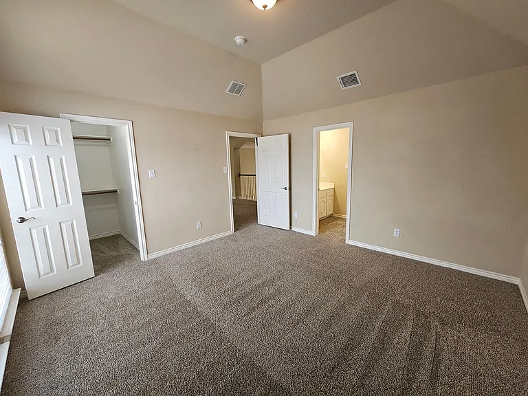 305 Cold Mountain Trl — Photo 48