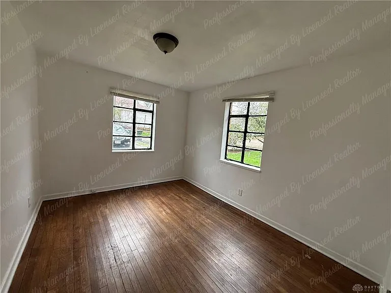 212 E Bruce Ave #2 — Photo 16