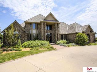 13903 S 36th St, Bellevue, NE 68123