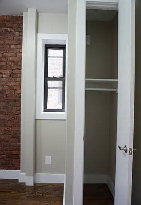 Rented by Lofts and Flats LLC | media 67