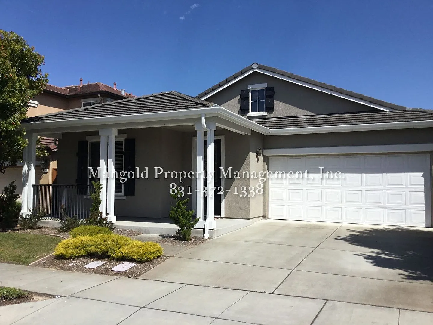 Beautiful 2-Bed, 2.5-Bath Home with Fenced Yard in Seaside Highlands HOA Community — Photo 2