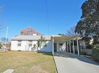 14086 Locust St, Armona, CA 93202