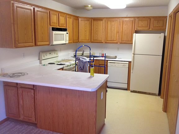 4th image of 2156 Miller Creek Dr