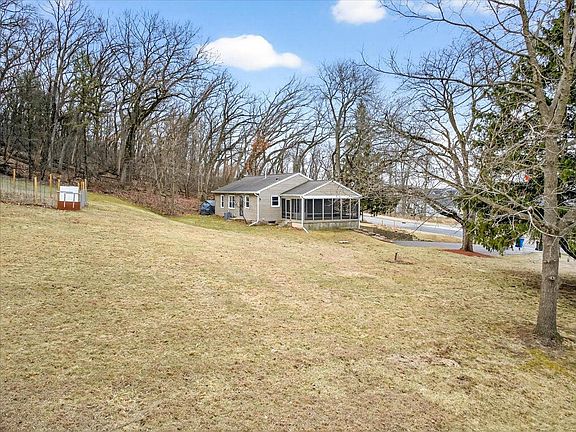 5th image of 5152 Felland Road