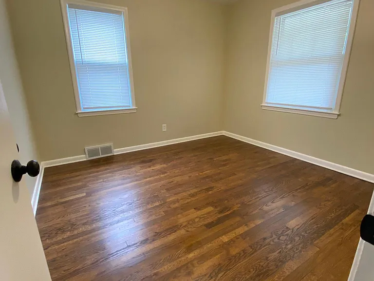 21726 Cedar St — Photo 11