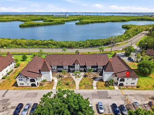 316 N Bayshore Blvd APT 208, Clearwater, FL 33759