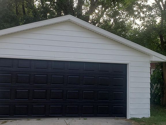 2nd image of 31 Durand Ct