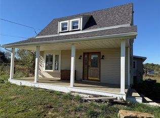 9256 Columbiana Canfield Rd, Canfield, OH 44406
