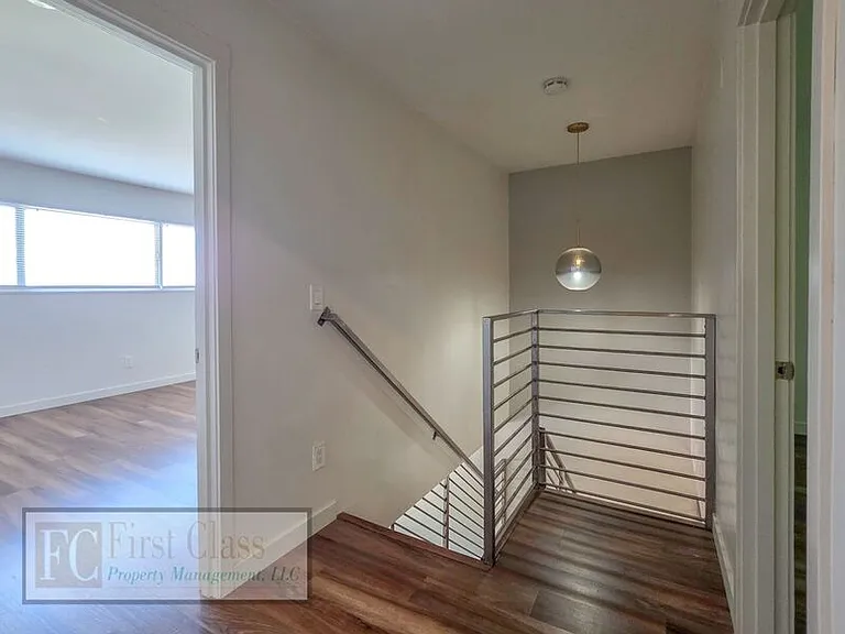 2786 NW Quimby St — Photo 11