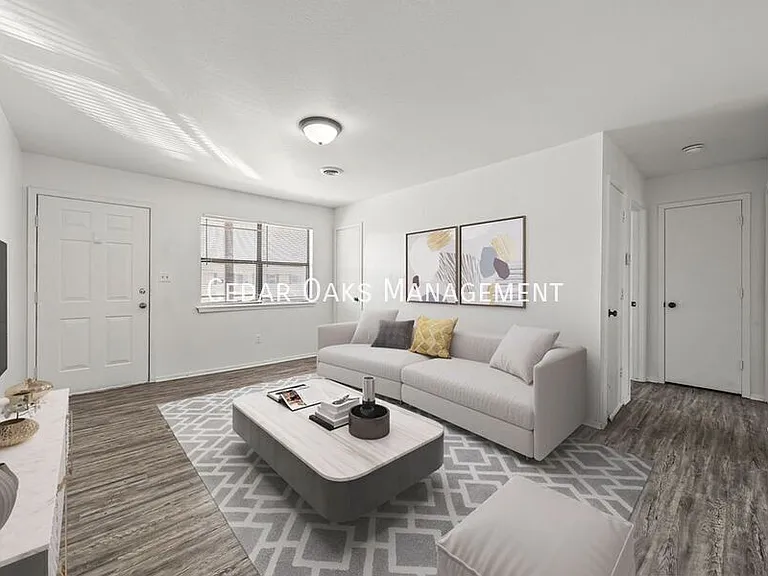 1931 W Deane St #U — Photo 5
