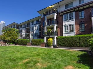 553 Foster Ave #207, Coquitlam, BC V3J 0B5