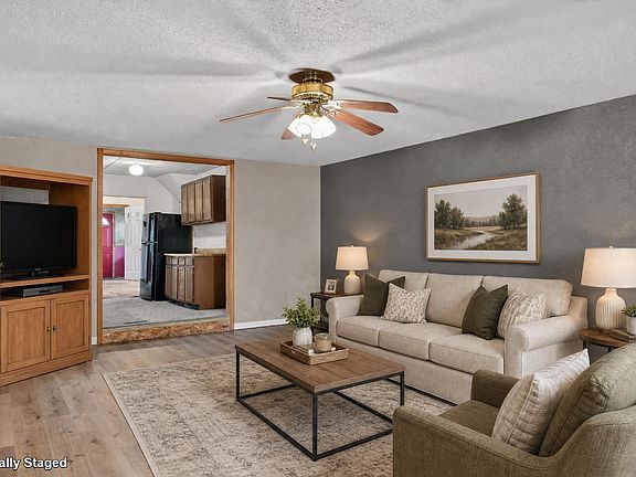 4th image of 525 W Bannerman Ave