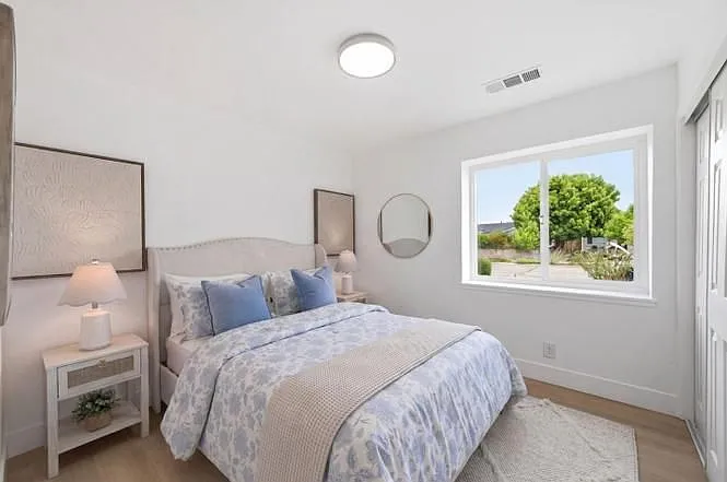 399 Castro Ct — Photo 16