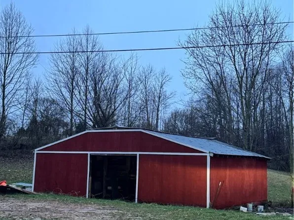 4525 New Middletown Elizabeth Road SE, Corydon, IN 47160