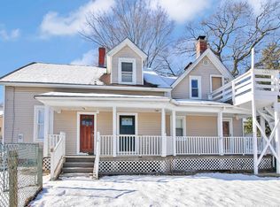 676 Hampden St, Holyoke, MA 01040