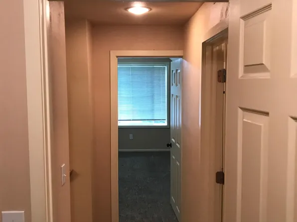 3800 SW Country Club Dr, Corvallis, OR 97333