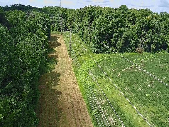 3rd image of 3188 W Interstate Highway 74 Frontage Rd