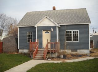 303 S 1st St, Kentland, IN