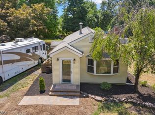 15 Old Mill Rd, Marlboro, NJ 07746