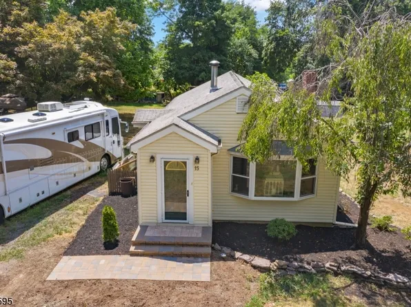 15 Old Mill Rd, Marlboro Twp., NJ 07746