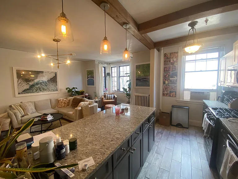 6 Marlborough St #2D — Photo 3