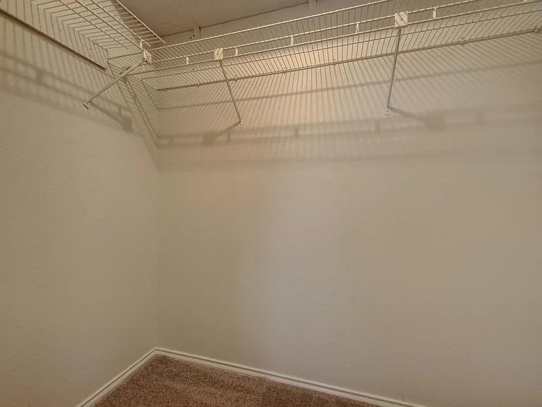 6305 Evangeline Trl — Photo 18