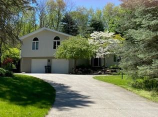 19880 Gunder Rd, Bristol, IN 46507