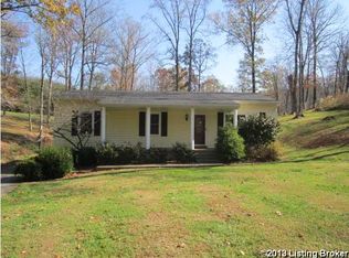 654 Lickskillet Dr, Shepherdsville, KY 40165