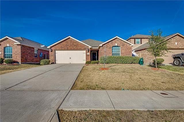 1st image of 117 Oriole Dr