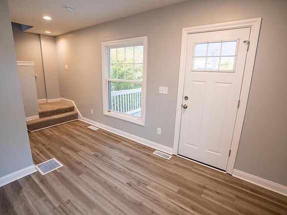 4th image of 2835 Medary Ave