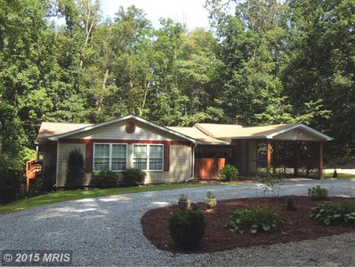 731 Gingerbread Ln, Harpers Ferry, WV, 25425