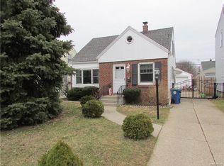 327 Rosedale Blvd, Amherst, NY 14226