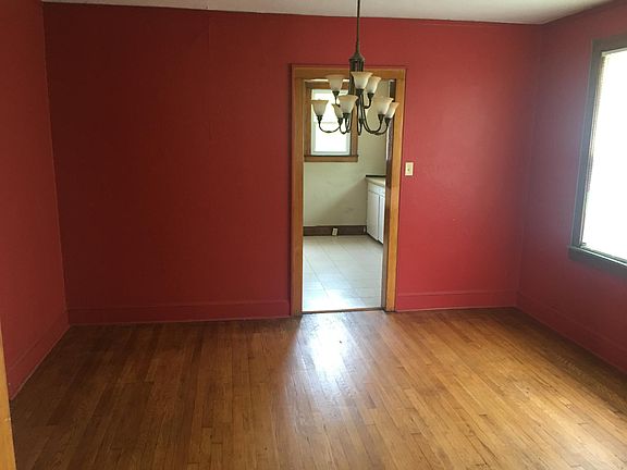2nd image of 2400 5th Ave