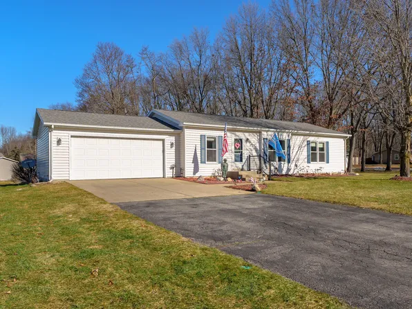 24520 Thousand Oaks Dr, Mattawan, MI 49071