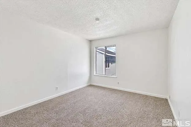 4602 Neil Rd #72 — Photo 6
