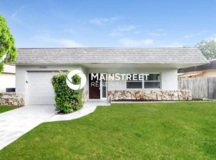 12281 Eldon Dr, Largo, FL 33774